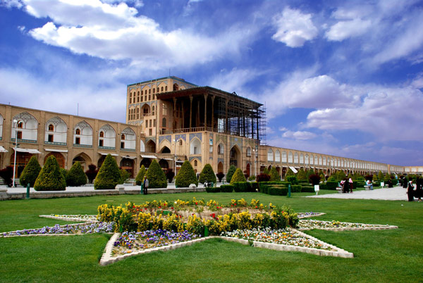 عالی قاپوی اصفهان
